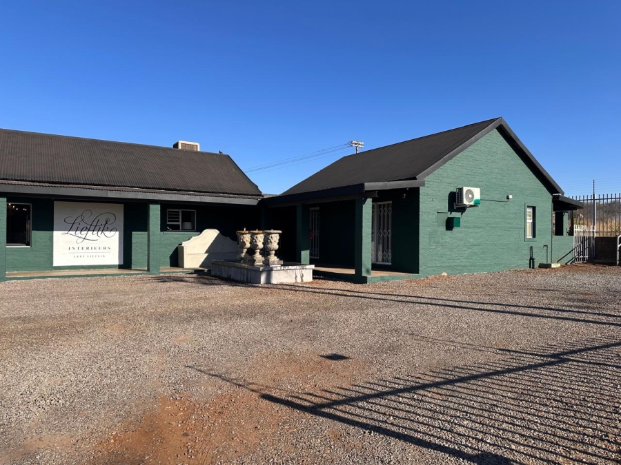 2 Bedroom Property for Sale in Kuruman Northern Cape